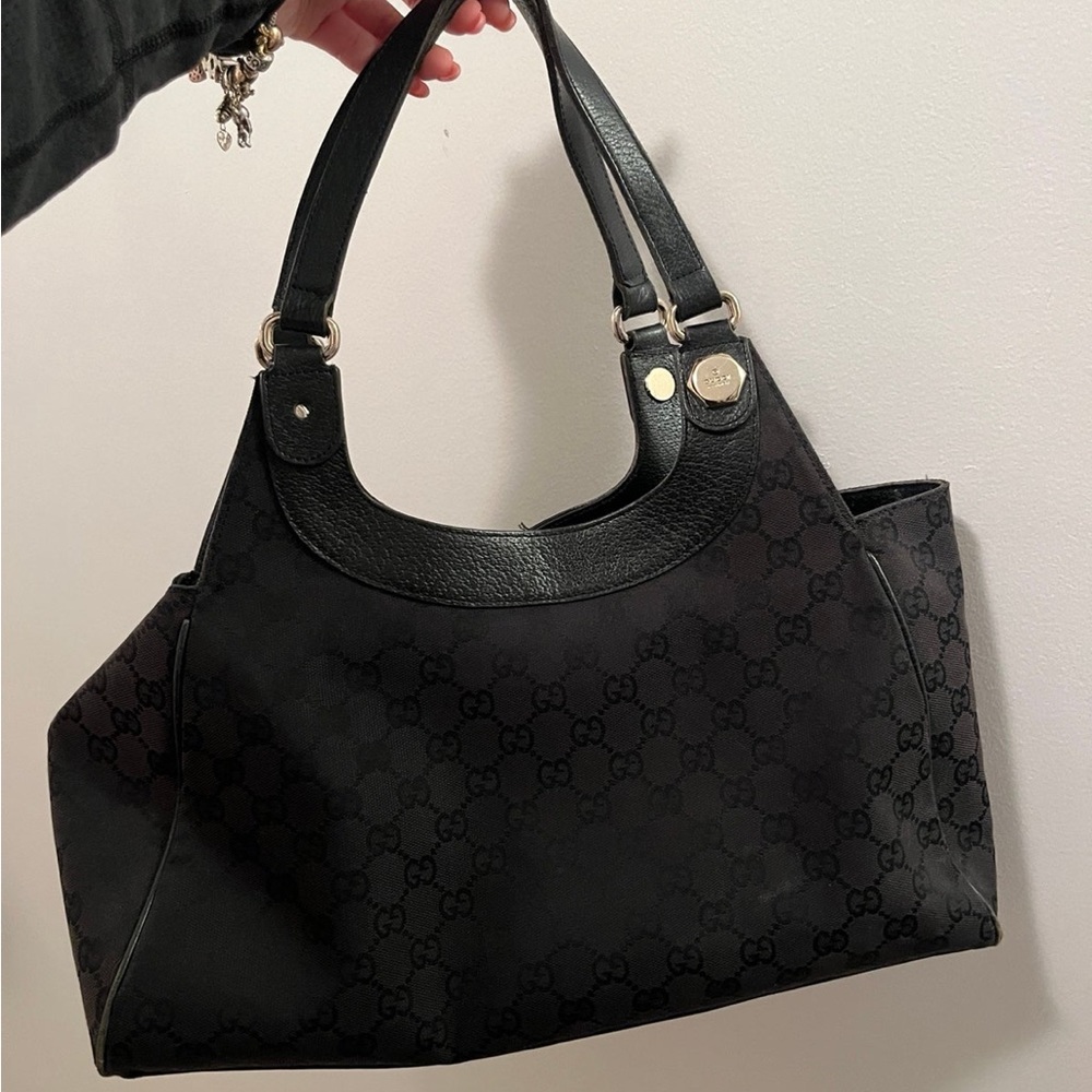GUCCI GG Canvas Medium Charmy Hobo - Picture 2 of 12